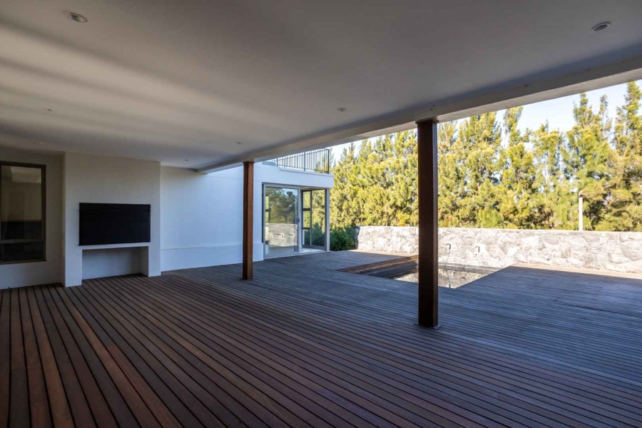 To Let 4 Bedroom Property for Rent in Pearl Valley Golf Estate Western Cape